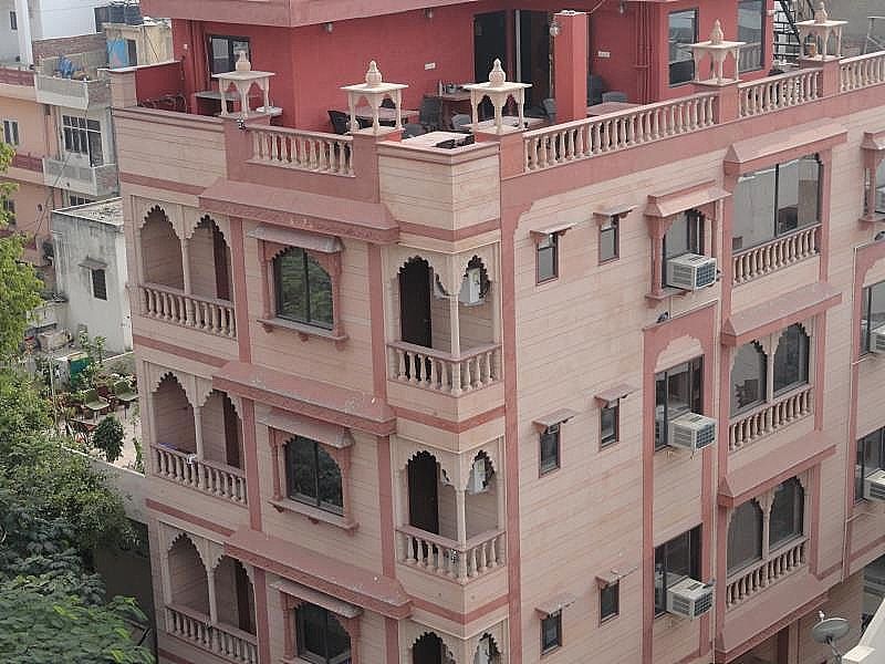 735446_15090921500035831579_proc