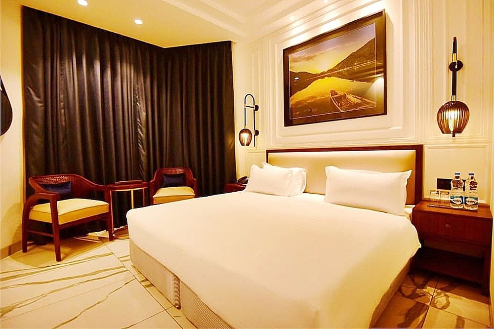 undefined Hotel Raaso Inn GK-1 8