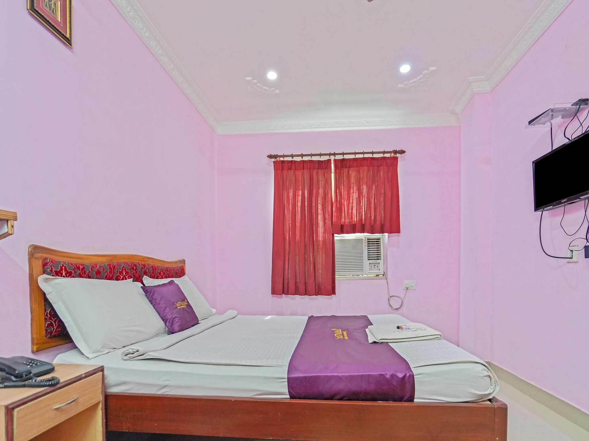 Hotel Sambit Palace Puri Double Bed Non-AC Room 3