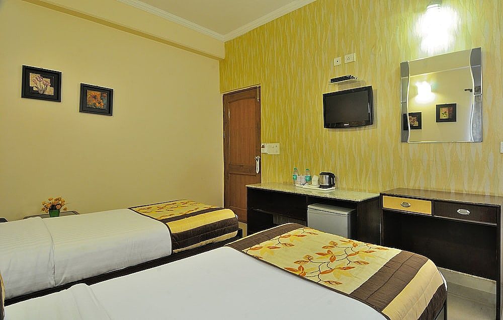 Hotel Persona International Deluxe Double Room 37