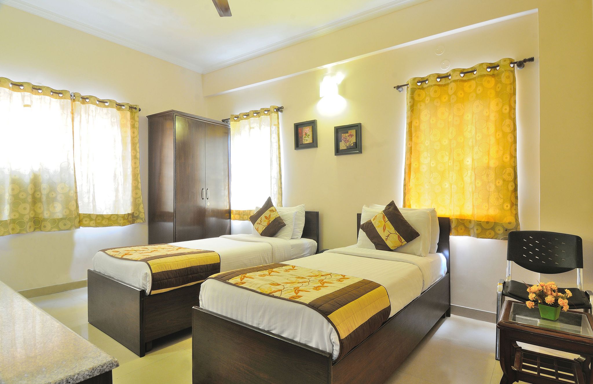 Hotel Persona International Deluxe Double Room 14