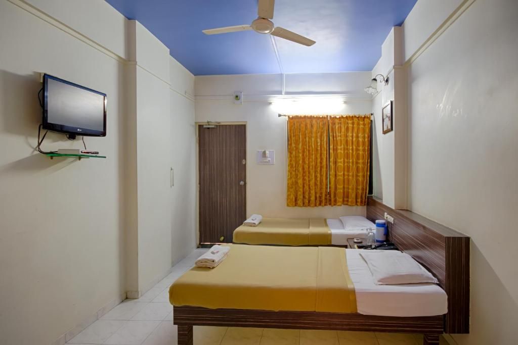 Hotel Grand Ashwin Executive Non AC 4