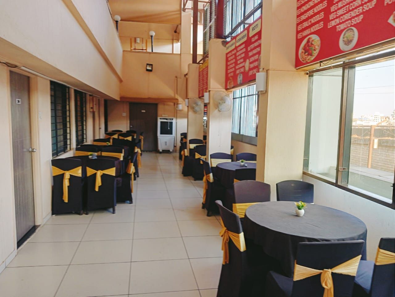 Food & Dining