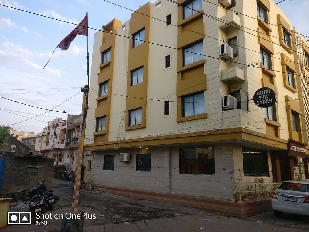 undefined Hotel Shiv Sadan By WB Inn 8