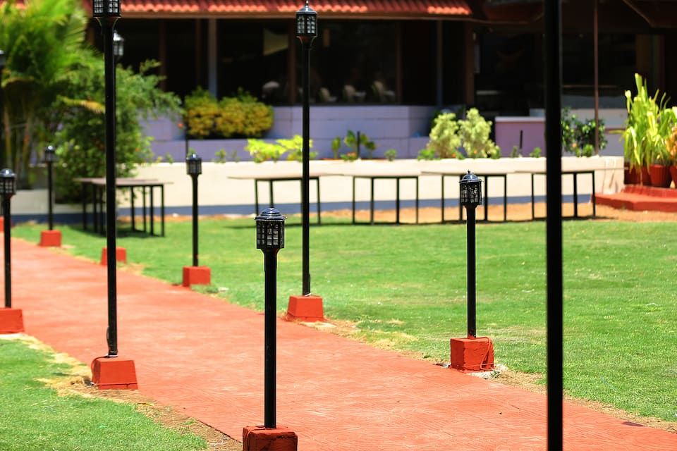 undefined Hotel Rajavihar Deluxe 8