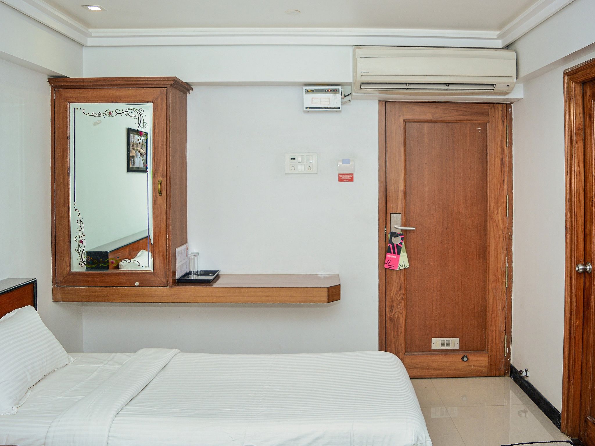 Kings Cross Residency Standard AC Room 10