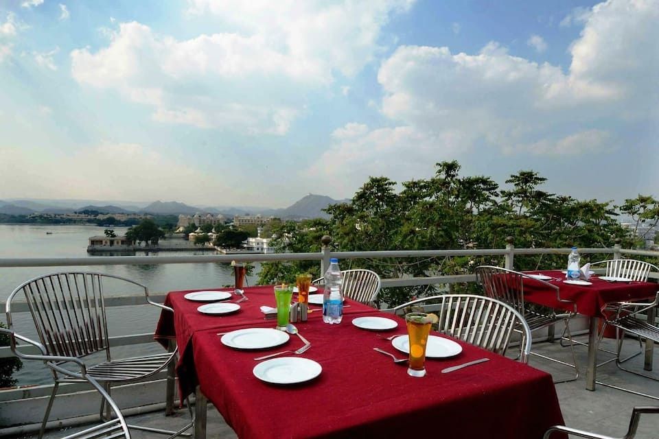 undefined Zostel Udaipur 4