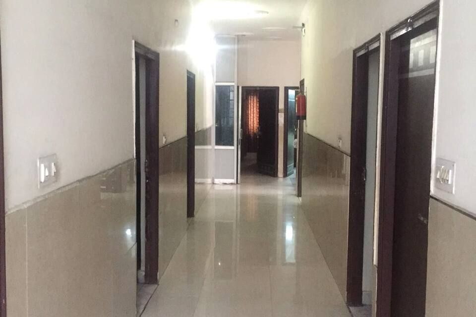 undefined HOTEL DREAMZ 8