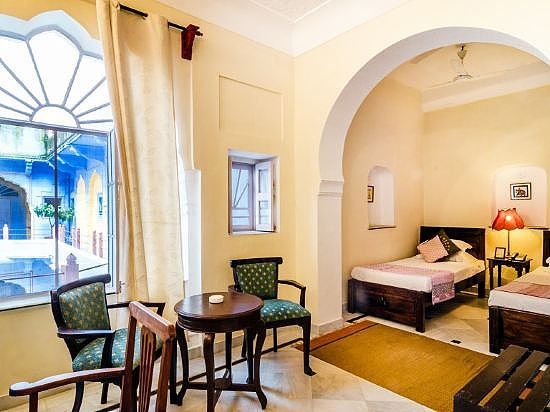 Diggi Palace - A City Center Hidden Heritage Gem Heritage Deluxe Room 2