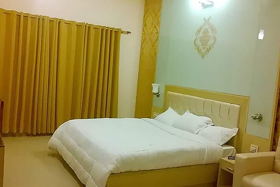 Hotel JSR Inn Standard Room 7