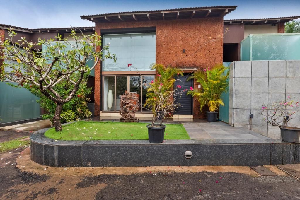 undefined La Mangrove