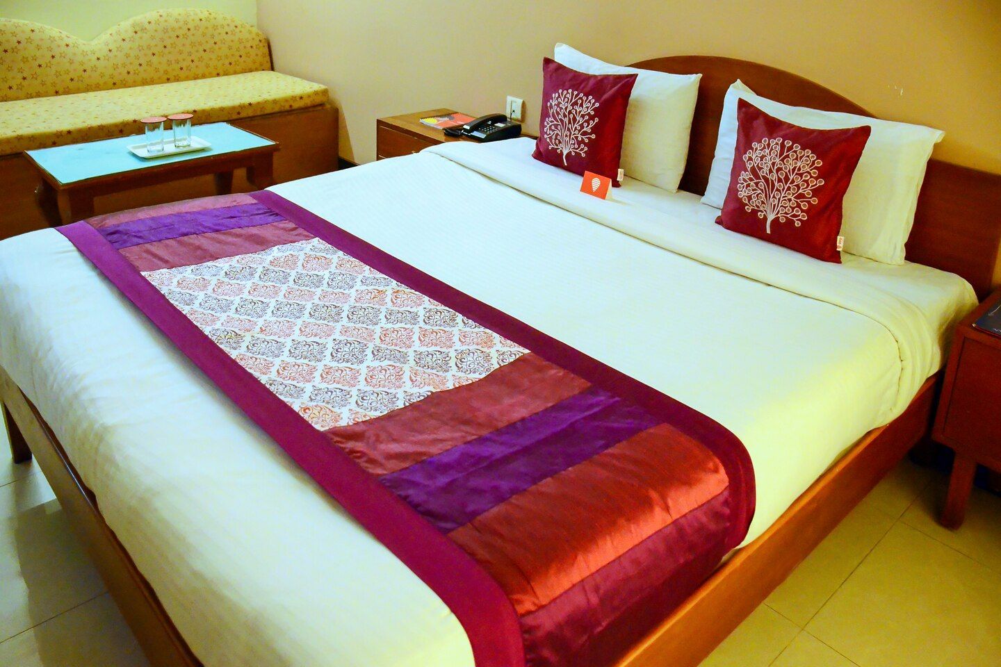 BASILICA HOLIDAY HOME Deluxe AC Room 2