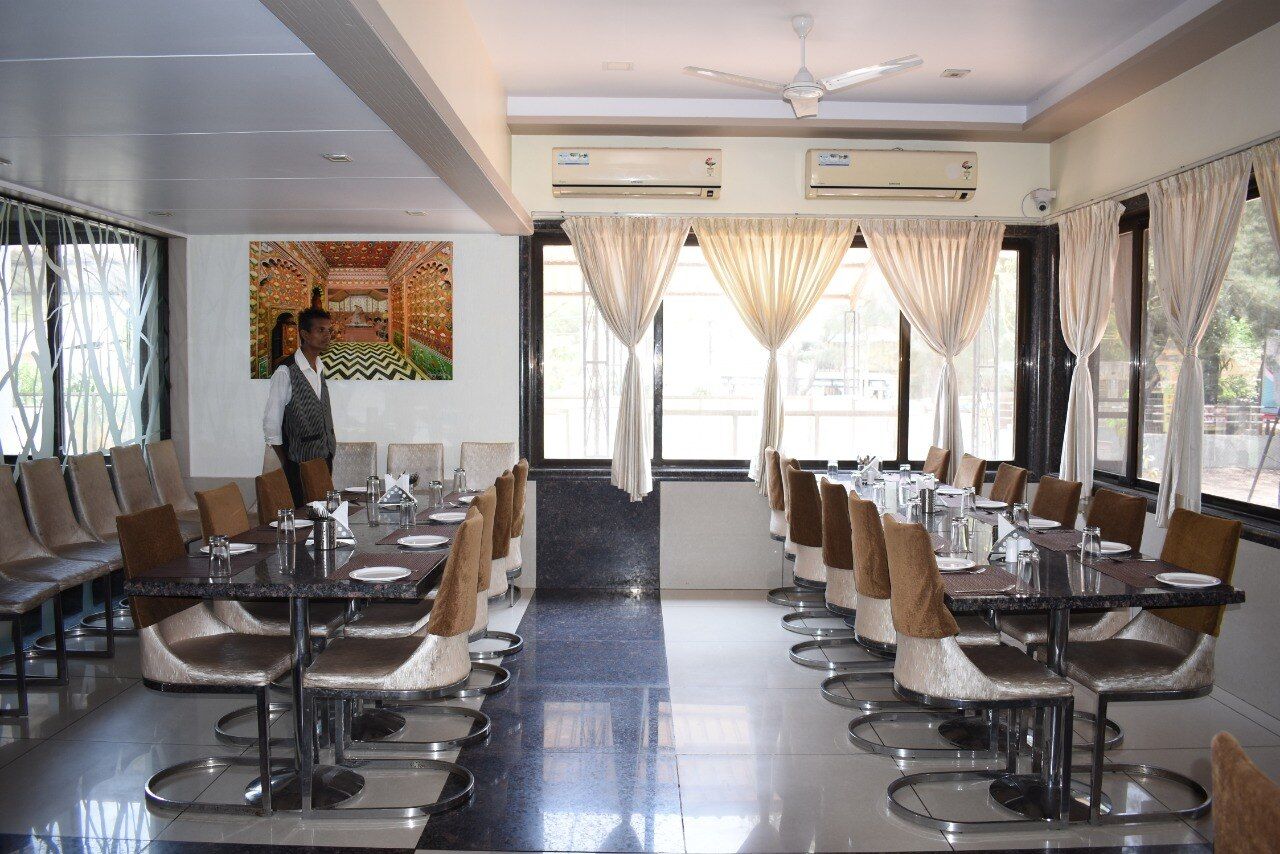 undefined Hotel Sejal Inn by Nexottel 4