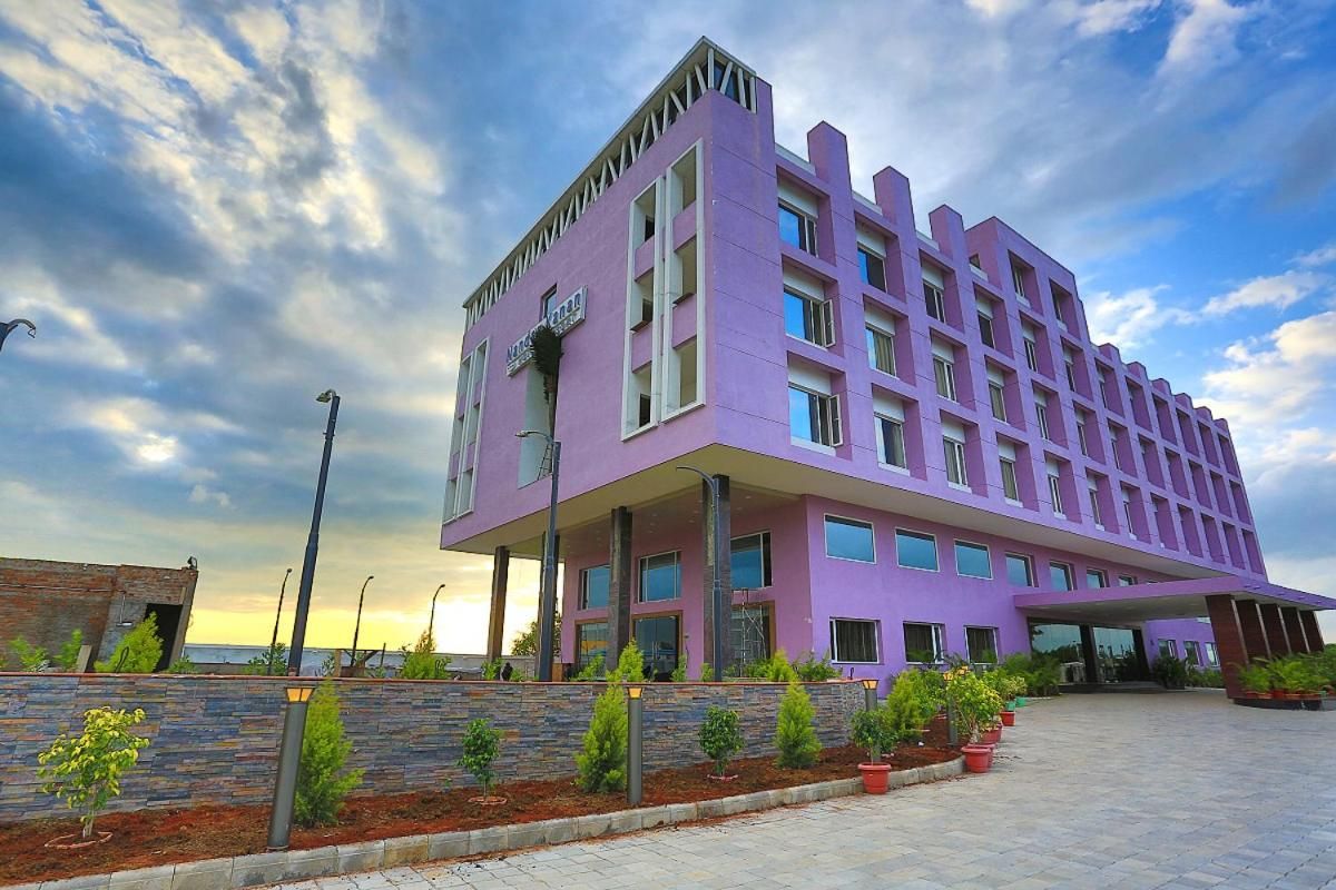 Hotel Exterior