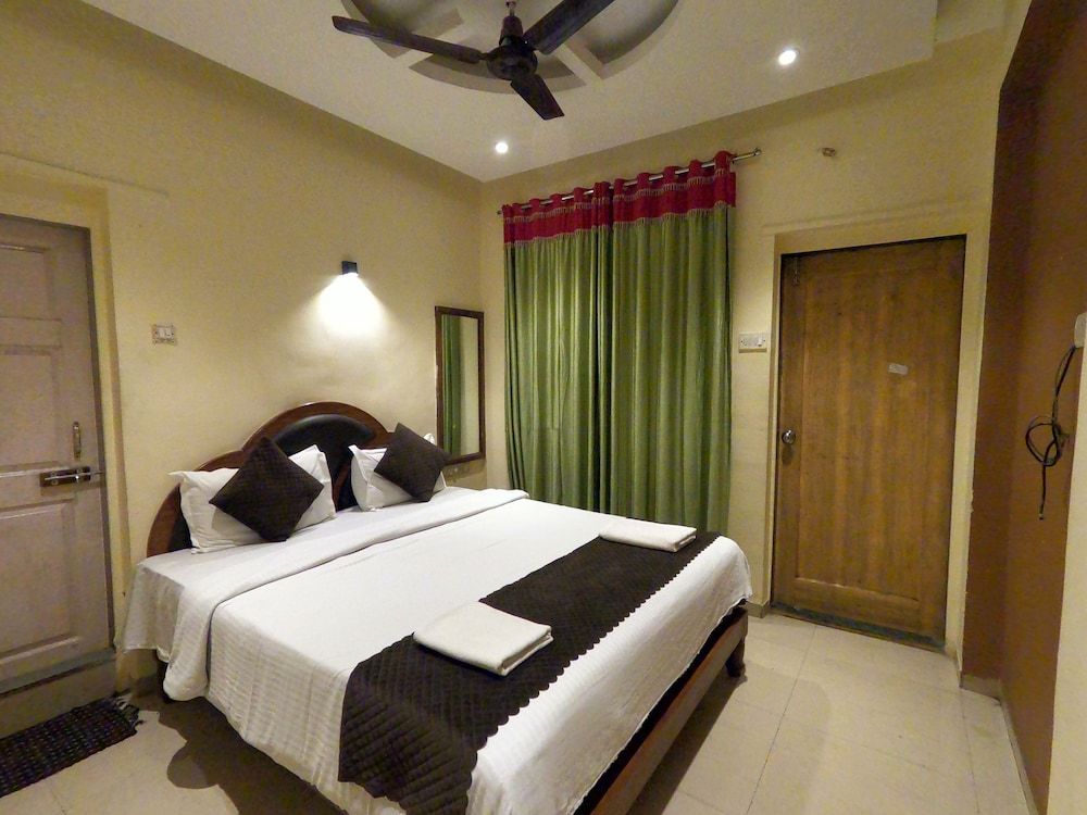 Hill Forest Resort AC Studio Room 11