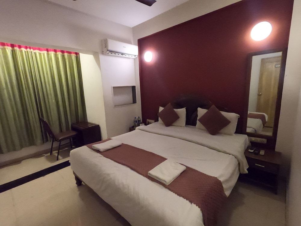 Hill Forest Resort AC Studio Room