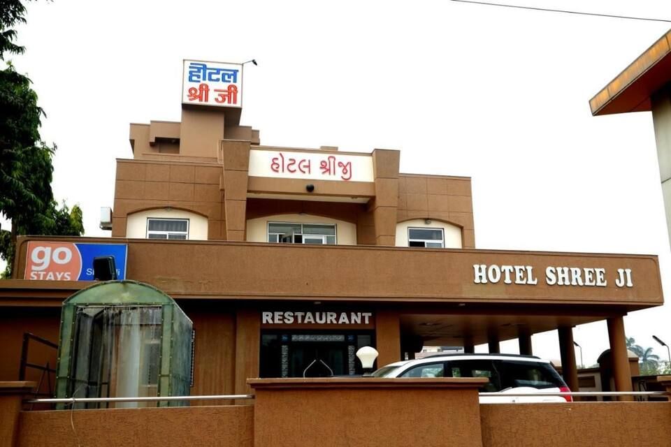 undefined Shree Ji Hotel 8