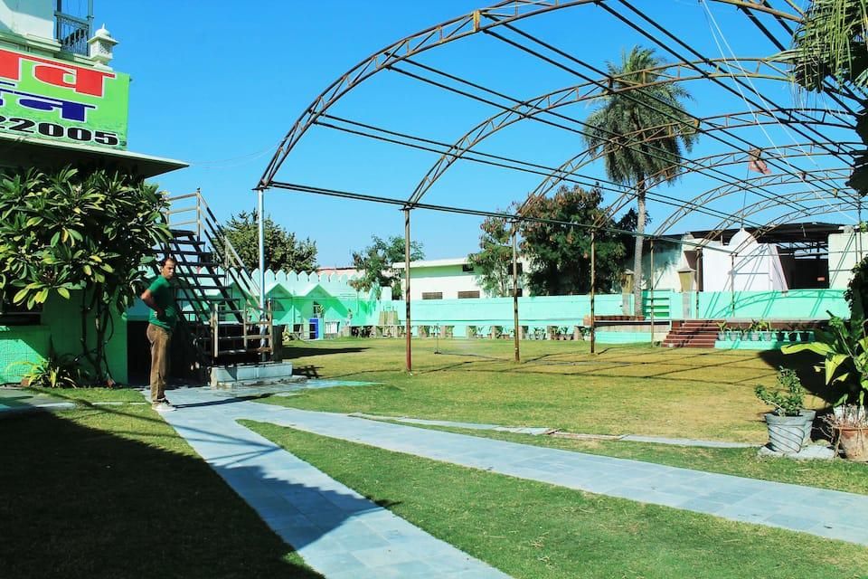 undefined Hotel Garden 4