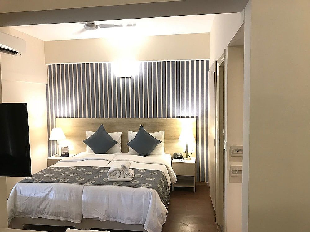 Starlit Suites Premium Studio 7