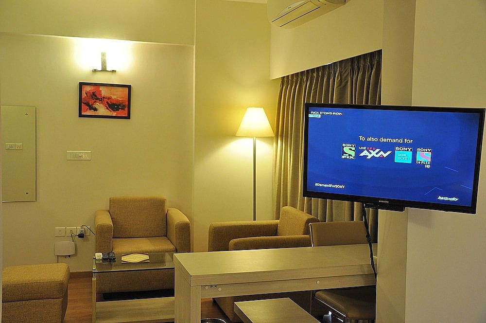 Starlit Suites Premium Studio 3