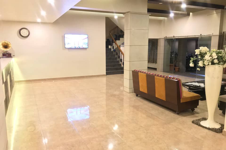 Hotel Priyadarshini Classic
