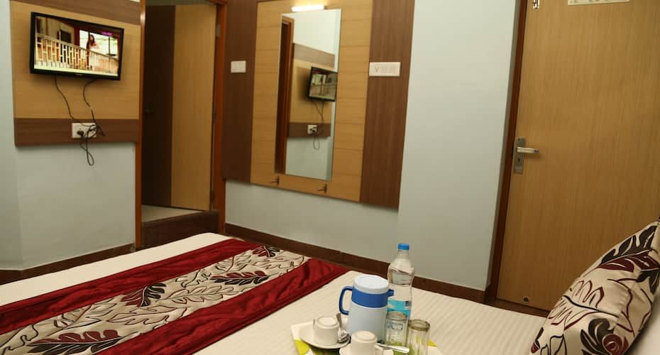 Hotel Ambika Deluxe AC Room 3