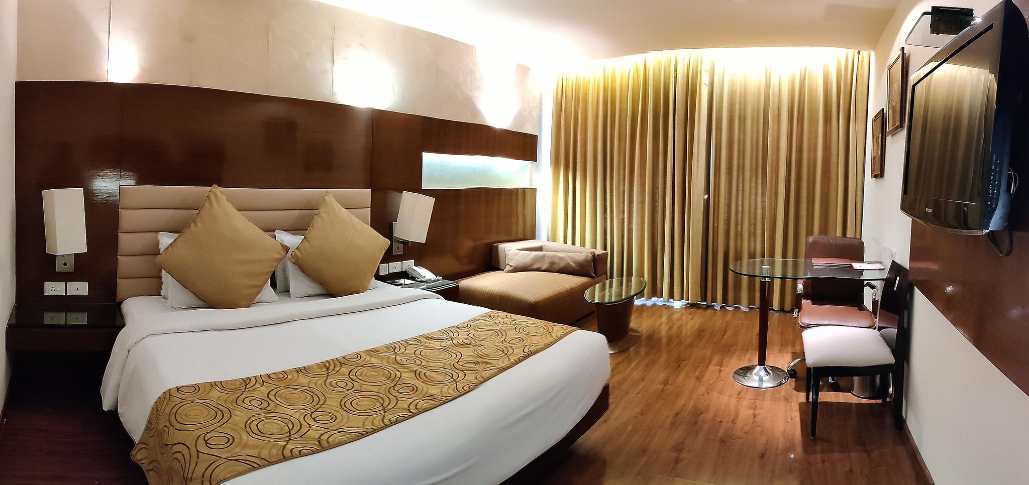 Indus Biznotel Executive Room 8