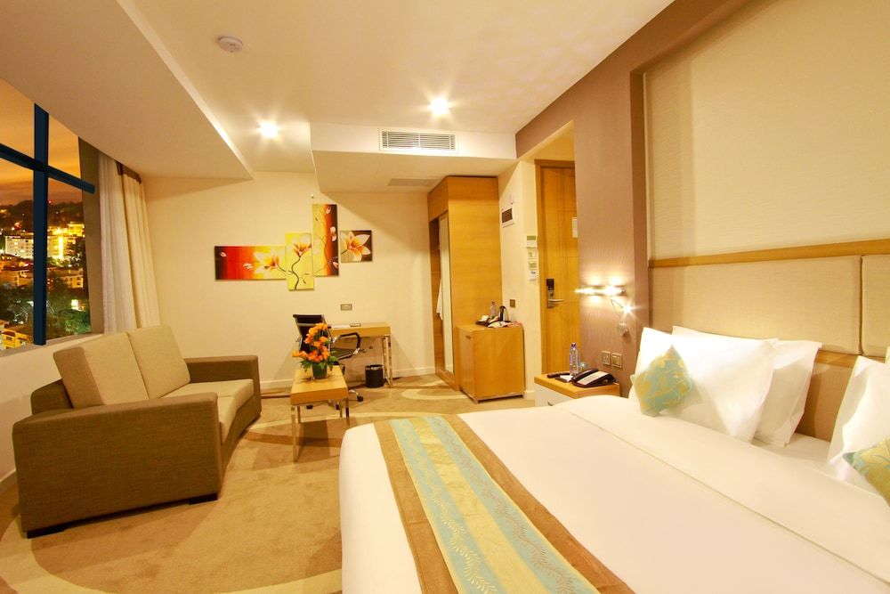 PrideInn Azure Hotel Nairobi Westlands Superior Room, 1 King Bed 11