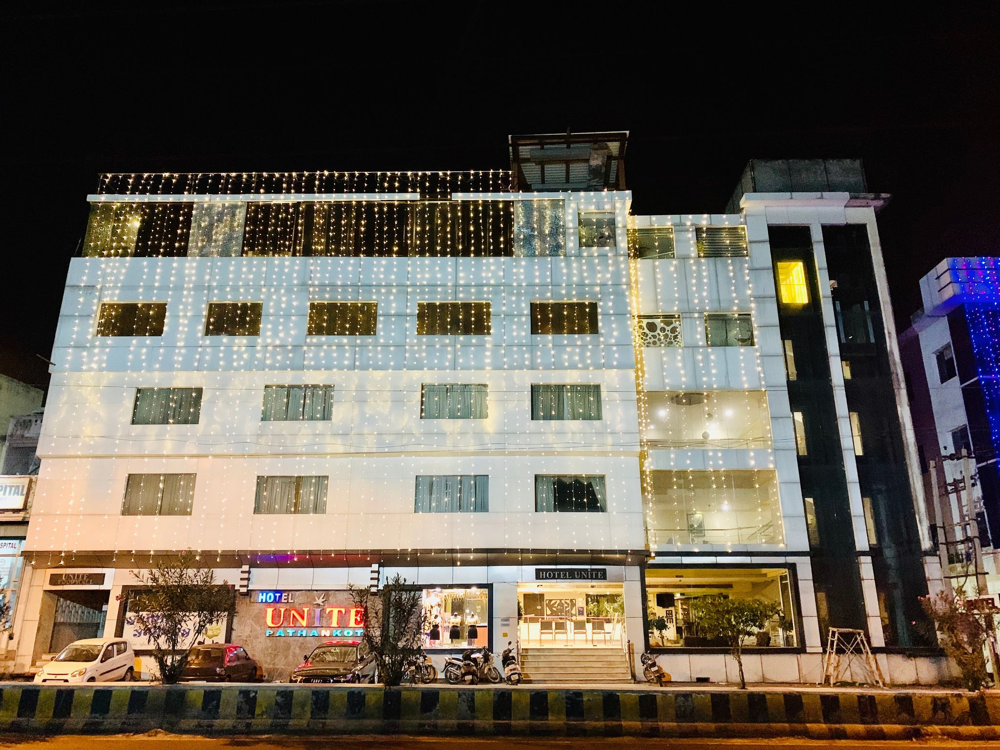 undefined Hotel Unite 6