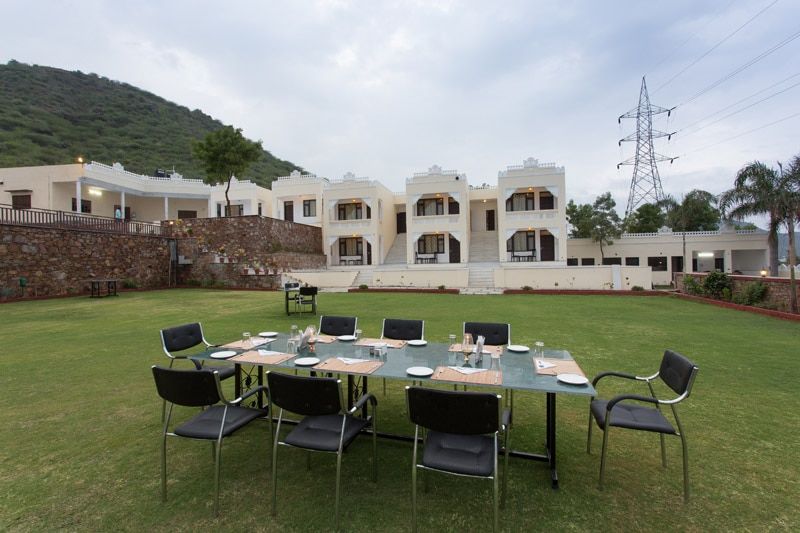 undefined Hill Garden Retreat 5