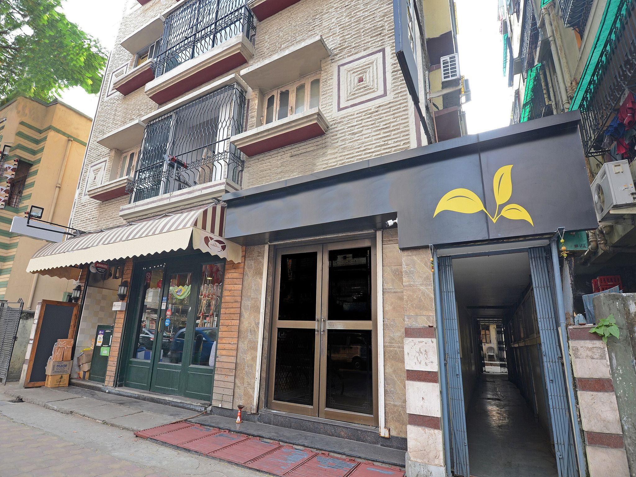 undefined Sremon Inn