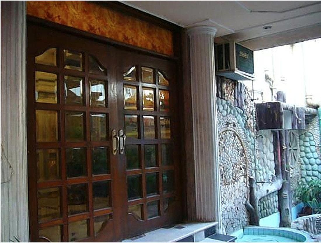 undefined Hotel Presidency Inn 4
