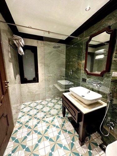 Hotel Mount Regency Superior Room 4