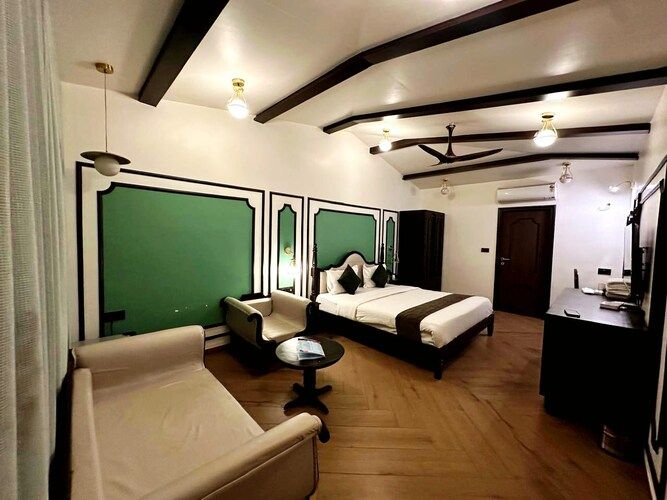 Hotel Mount Regency Superior Room 3