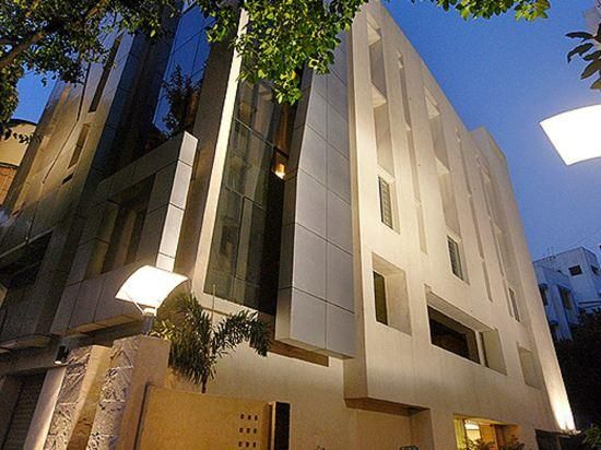 undefined Metropole 6