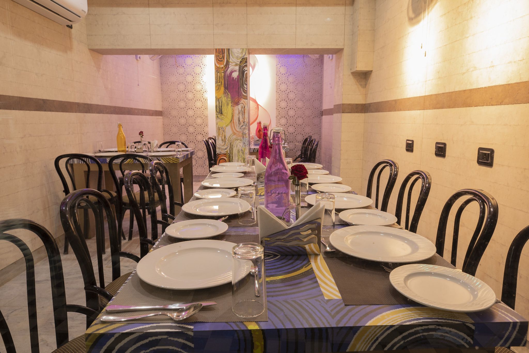 Food & Dining