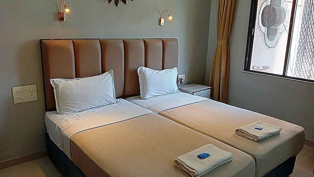 Landmark Asia Service Apartment Comfort Apartment, 1 Bedroom, Accessible, Courtyard View 2