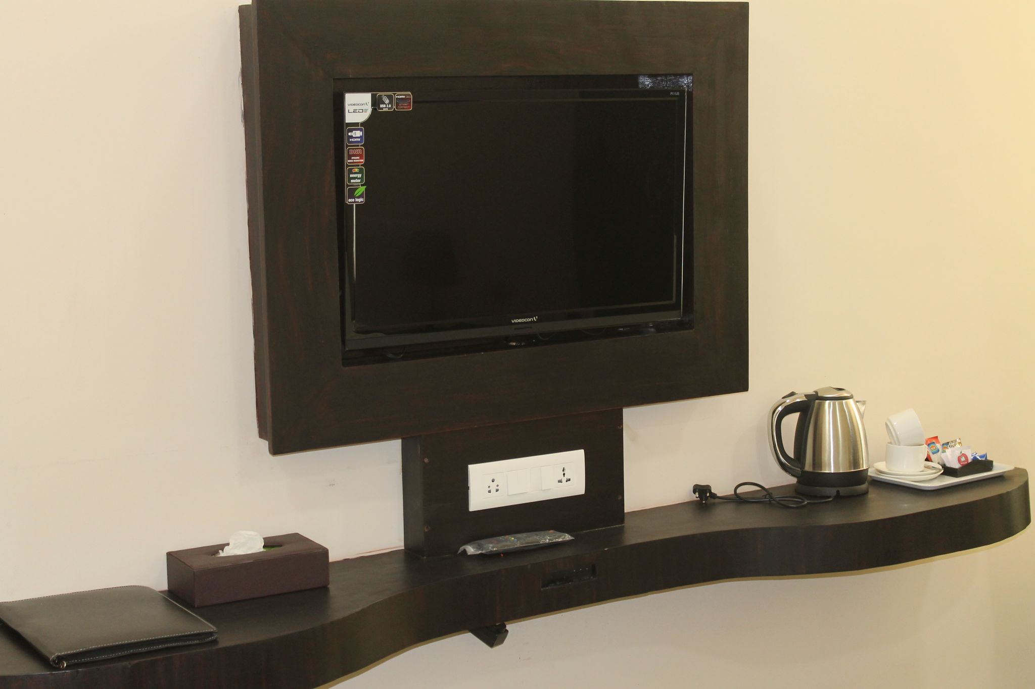 Hotel Le Coorg Super Deluxe NON AC 9