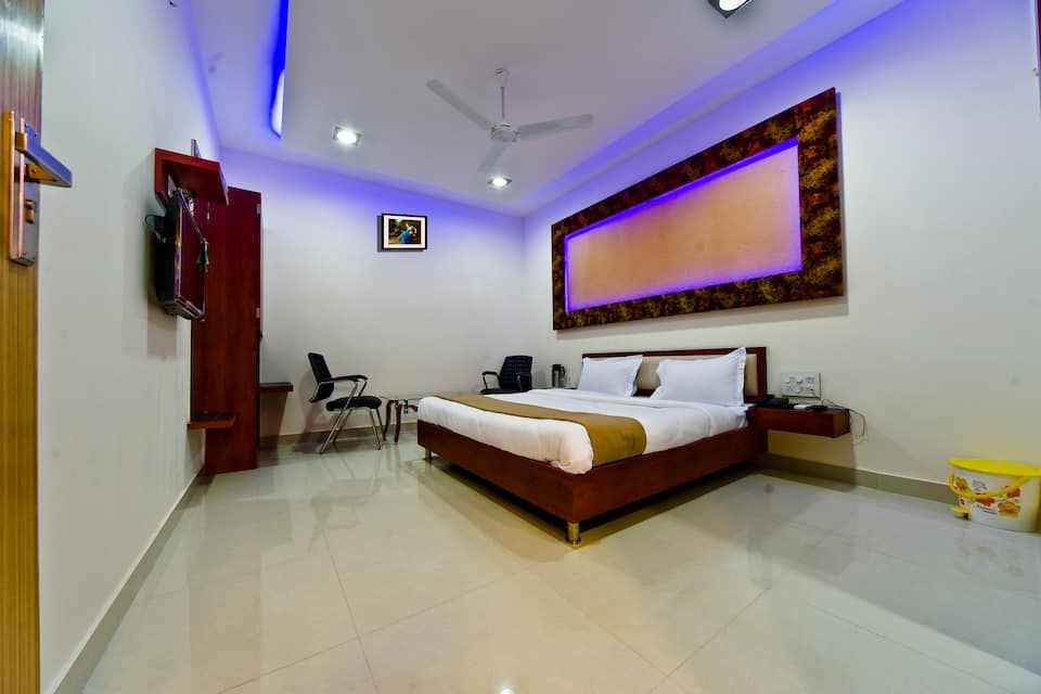 undefined Hotel Durga Silverline 10