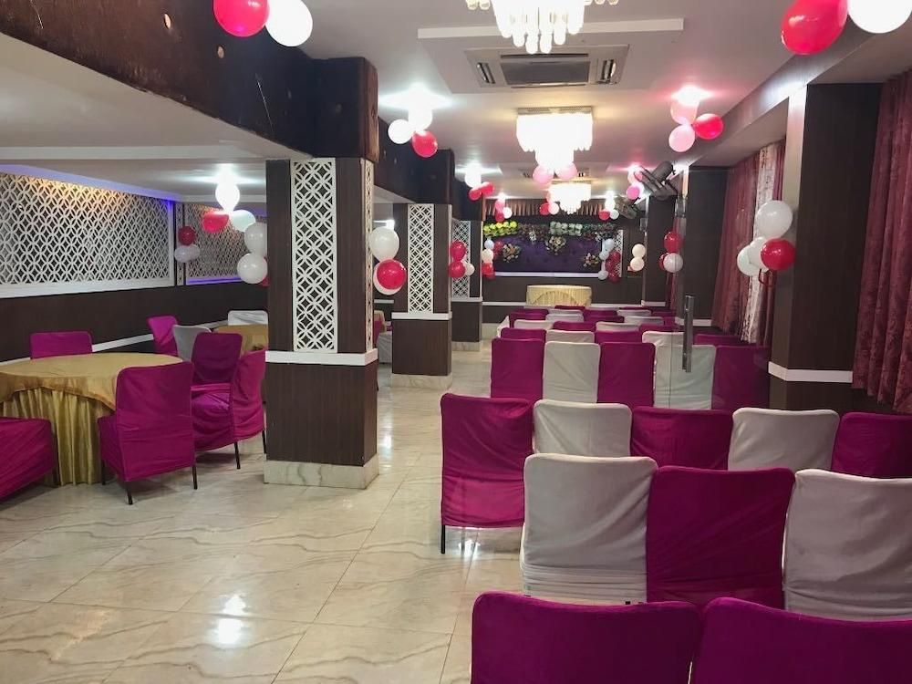 undefined Hotel Royal Inn 10