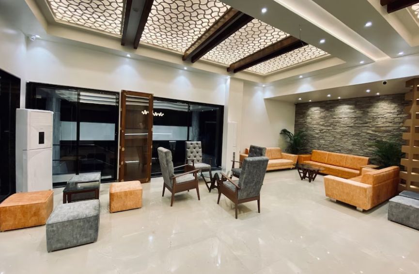 undefined Hotel Pratham 3