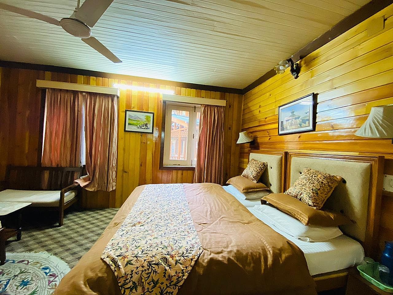 Hotel Madhuban Double Bed Single Room 3