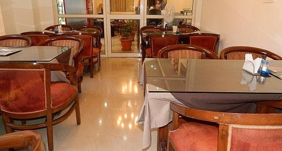 FabHotel Baragarh Regency