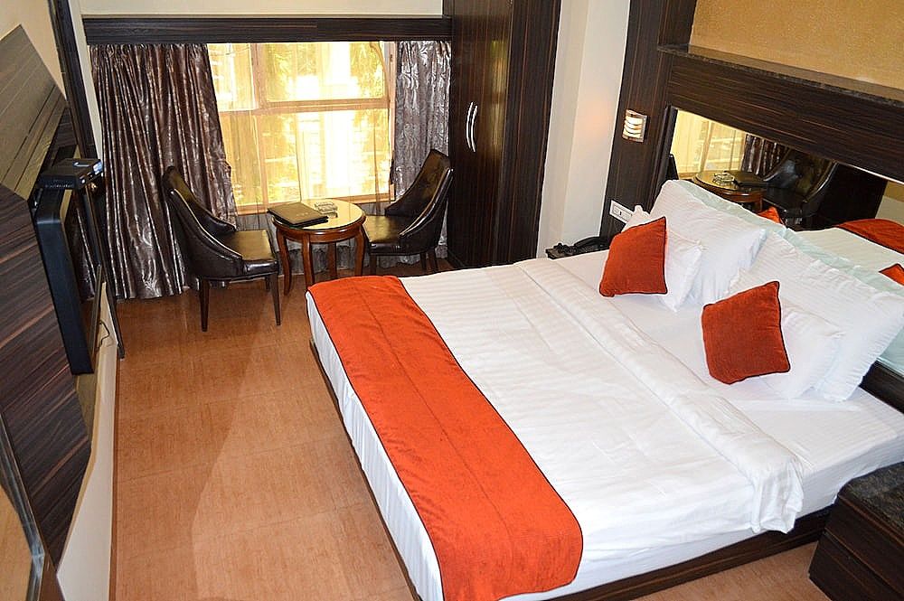 Grandeur De Sanchi Grandeur Deluxe Room 4