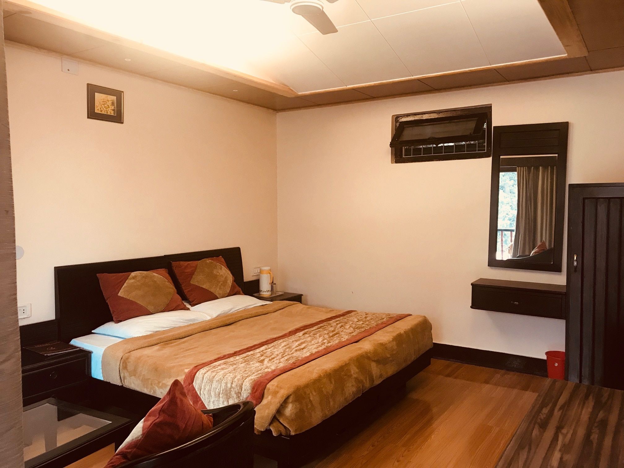 Hotel Krishna Executive Room 5