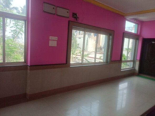 D2 Holiday Inn Deluxe Non Ac bed room