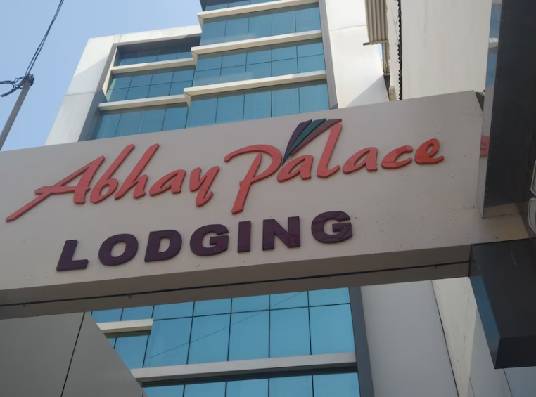 HOTEL ABHAY PALACE