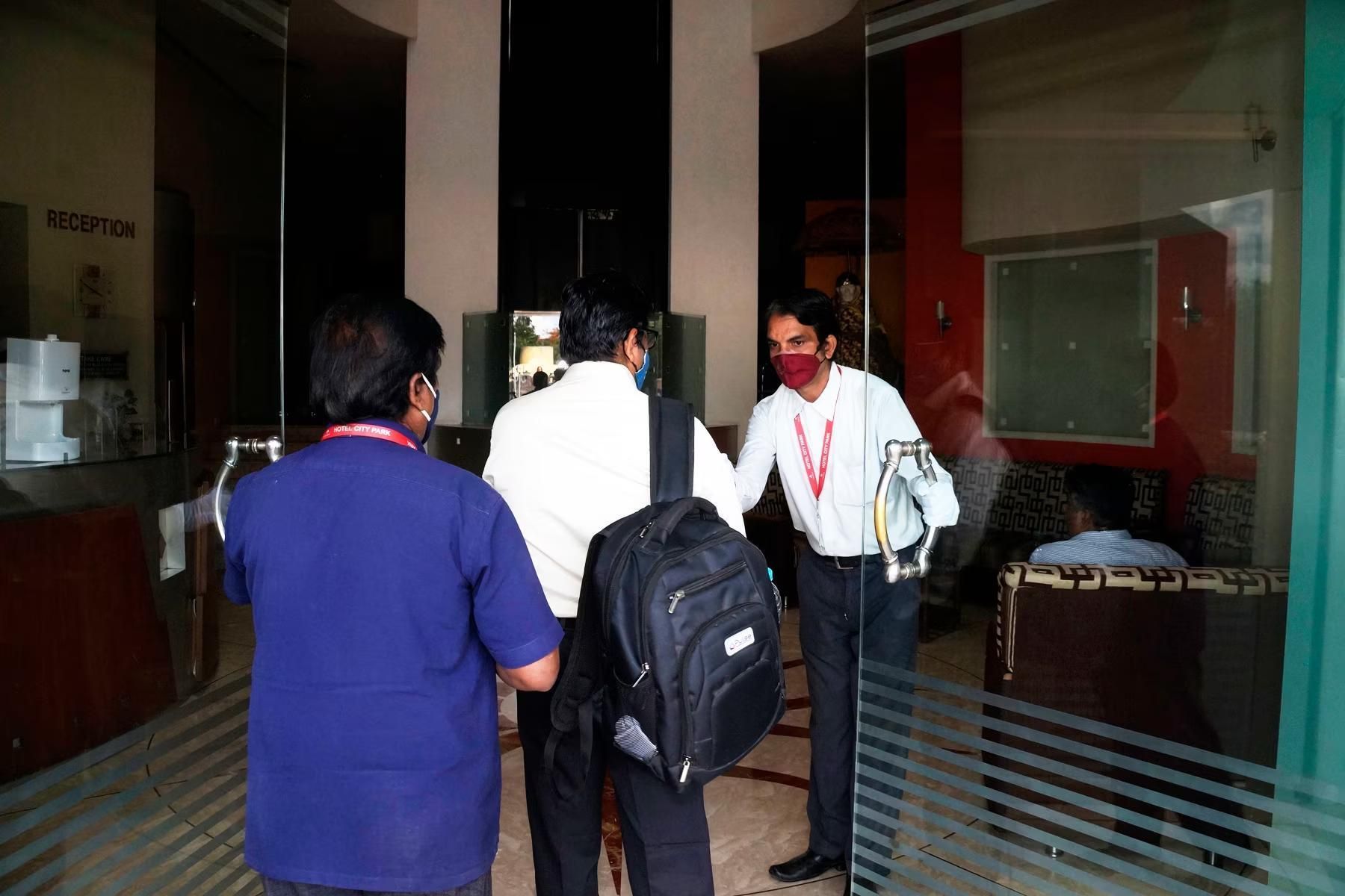 undefined Hotel City Park, Solapur 10