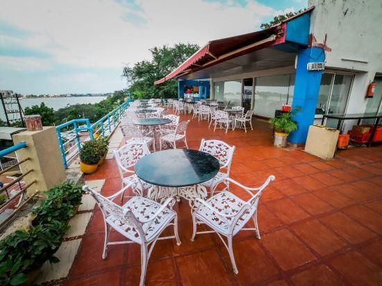 undefined MPT WIND N WAVES COTTAGES BHOPAL 10