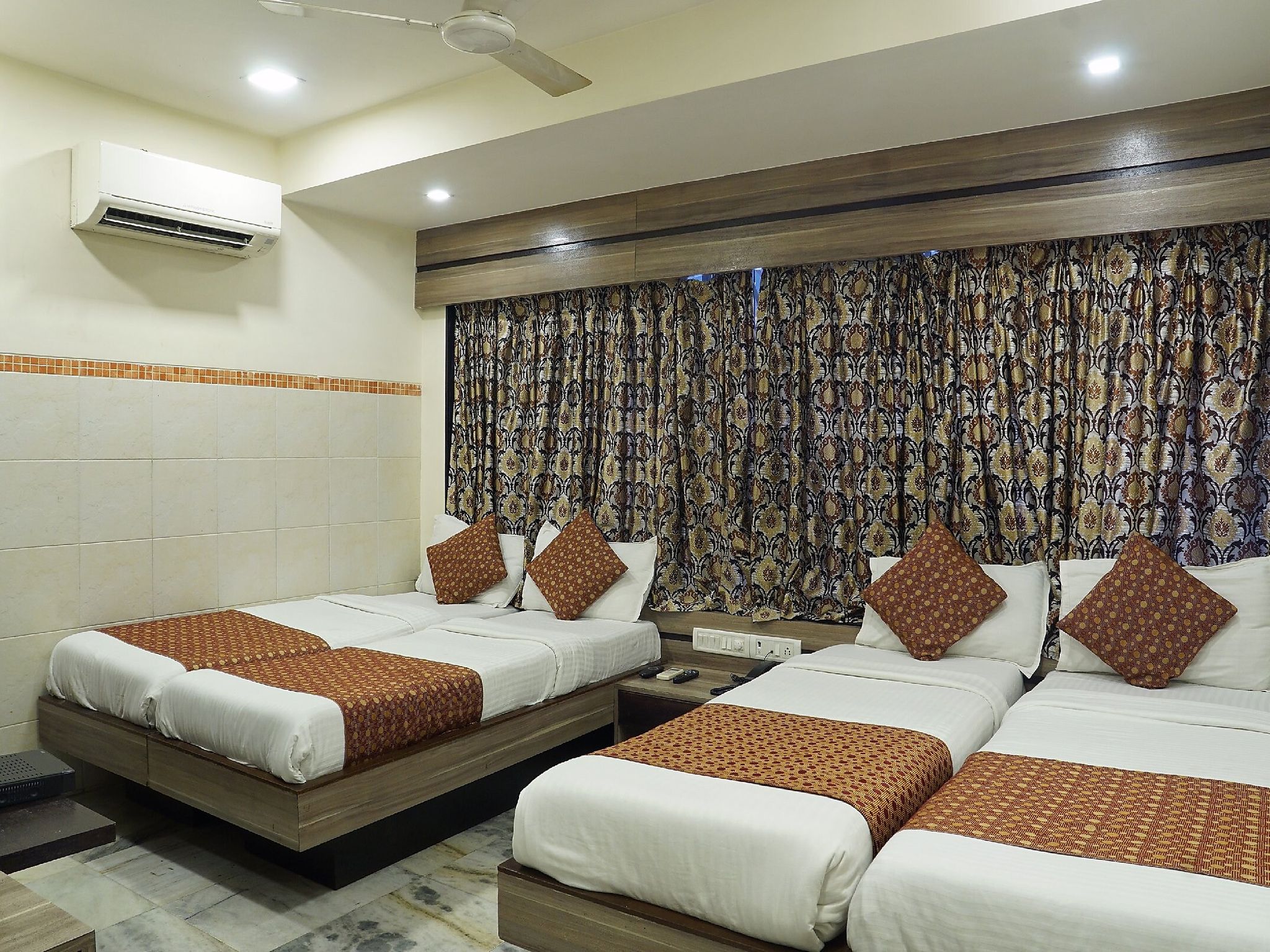 undefined Hotel Ocean Residency 5